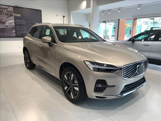 VOLVO XC60 2.0 T8 PHEV PLUS AWD GEARTRONIC